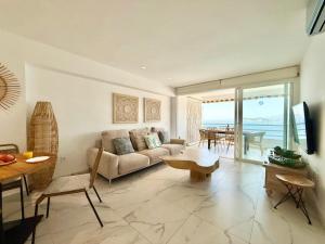 Luxury Benidorm Frontline Apartment Levante