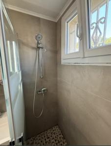 Appartements Peaceful Nice Apartment Garden View, 20 min from beach : photos des chambres