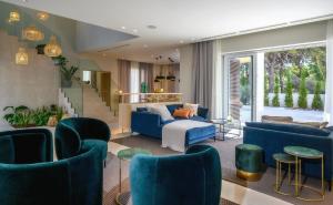 Incredibly Indulgent Hvar West Villa 5 Bedrooms Villa West Eternal