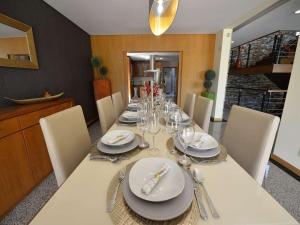 Tasteful Braga Villa 4 Bedrooms Villa Helena Private Pool