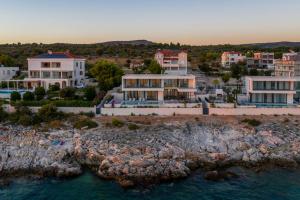 Sensational Rogoznica Villa 5 Bedrooms Villa Miracle Balcony Overlooking Sea