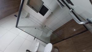 Belissimo Flat de frente ao vale e por do sol