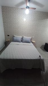 Belissimo Flat de frente ao vale e por do sol