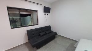 Belissimo Flat de frente ao vale e por do sol