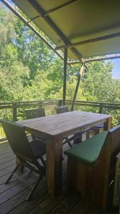 Campings Camping LA SERRE : photos des chambres