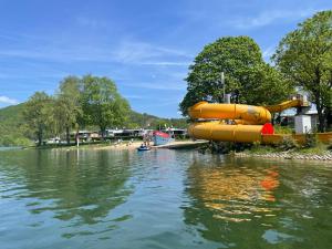 Naturverliebt am Diemelsee - Bergblick