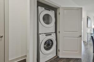 Global Luxury Suites Mission Valley East