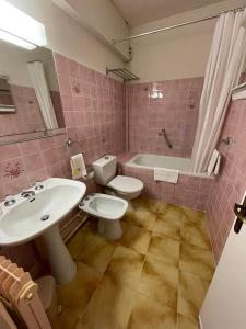 B&B / Chambres d'hotes Chateau d Artigues en Provence : Chambre Double Deluxe