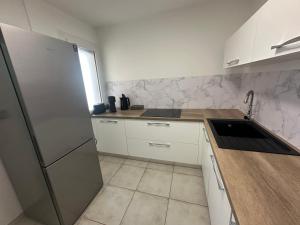 Maisons de vacances Moderne, climatise et barbecue prive : photos des chambres