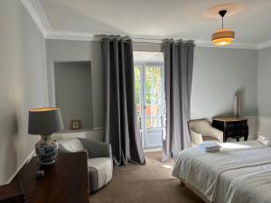 B&B / Chambres d'hotes Chateau d Artigues en Provence : photos des chambres