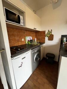 Studio Cabine pour 4 avec Ascenseur – Vue Marina, Plage à 2 Pas