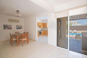 Villa Protaras Eos, Modern 3Bdr Protaras Villa With Pool, Short Walk