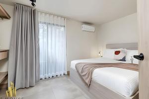 Casa Solei 12-7 - Bright & Chic Apt in Manila AC