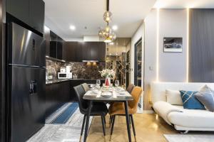 Lumiere Riverside Heera Stay Apartment