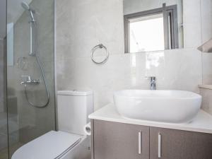 Villa Olive Sun, Beautiful, Contemporary 3Bdr Villa With Private Pool