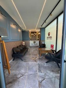 The Pearl Airport Hotel