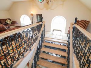 Crea The Mission Hall