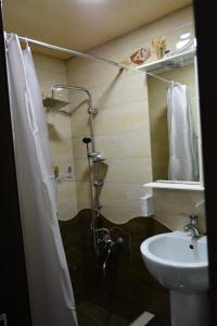 Ninos Hotel On Tsamebuli