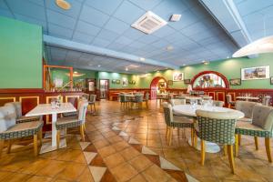 Hotels Hotel La Bonne Auberge : photos des chambres