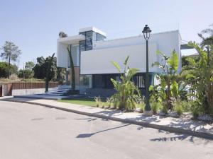 Phenomenal Algarve Villa Villa Flowerscape 4 Bedrooms Steam Room & Home