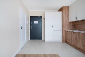 Srebrzyńska Comfort Apartment by BookingHost