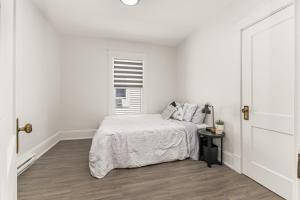 Moncton 3BR Gem | Near Downtown | Wi-Fi & Free Parking