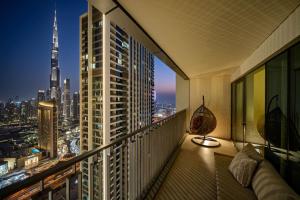 Seraya Residence 21 - 4BDR - Cozy terrace with Burj Views