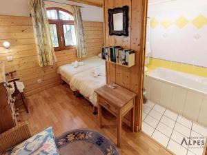 Appartements Chalet confort 10 pers, 5 chambres, Wifi, animaux admis, parking - FR-1-452-59 : photos des chambres