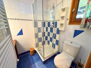 Appartements Chalet confort 10 pers, 5 chambres, Wifi, animaux admis, parking - FR-1-452-59 : photos des chambres