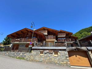 Appartements Chalet confort 10 pers, 5 chambres, Wifi, animaux admis, parking - FR-1-452-59 : photos des chambres