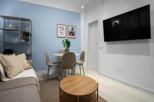 Perfect City Base - Steps from Piata Universitatii