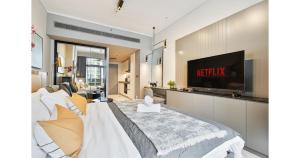 Stylish Studio - 5-min walk Burj Khalifa & Dubai Mall