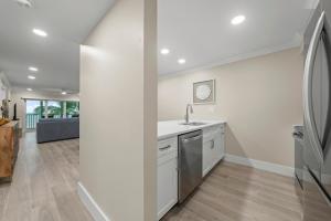 Sanibel Surfside 124