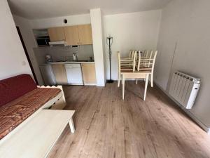 Appartements Residence Les Chalets de Puy Saint Vincent - maeva Home - Appartement 2 Pieces 4 Personnes - Confort MAE-6369 : photos des chambres
