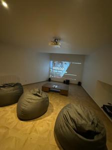 Gîte le clocher roman 14 personnes piscine et spa privatif