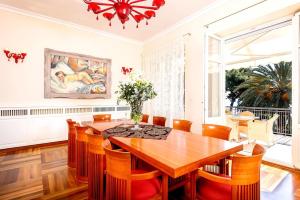 Exclusive Seafront Villa 5 Bedrooms Villa Mestro Outdoor Pool