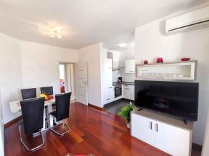 Apartments in Crikvenica 5746