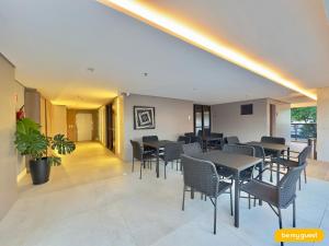 JSmart - Carolina Sucupira