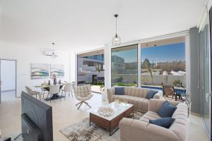 Villa Olive Chrysos, Brand New, Luxury 3 Bdr Protaras Villa, With Private Pool