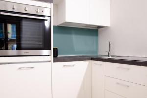 La Baby by HAPPYHOSTORINO