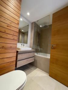 Marina Bay Waterfront Residence - one bedroom