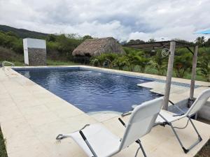 Casa de campo ICARO Tocaima