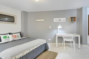 La 70 Laureles 302 - Fresh & Well AptPriv balcony