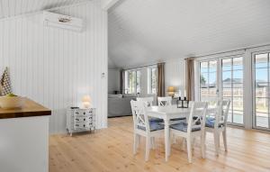 3 Bedroom Lovely Home In Kalundborg