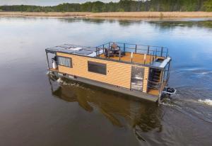Houseboat - dom na wodzie