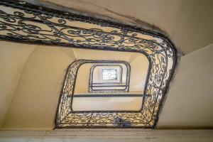 RSZ7 Downtown Stylish