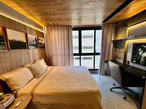 UNU 405 Loft Luxury Corredor da Vitória: piscina +