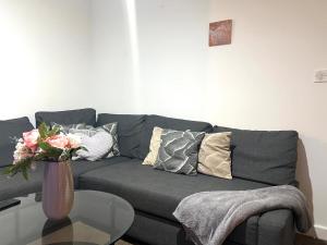 Spacious room in shared apartment Bristol
