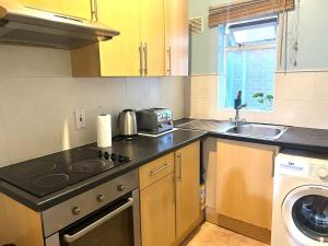 Spacious room in shared apartment Bristol