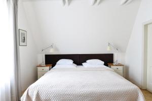 Eclectic Loft with Terrace